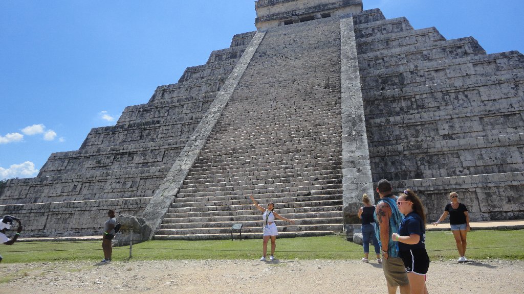 Eastern Caribbean Chichen Itza Carnival Breeze