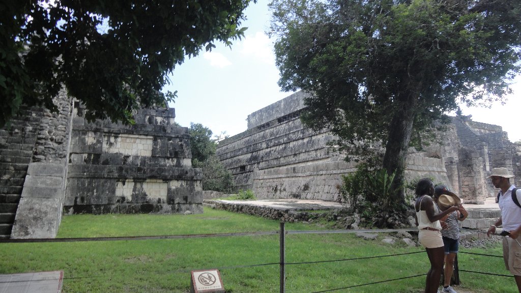 Eastern Caribbean Chichen Itza Carnival Breeze