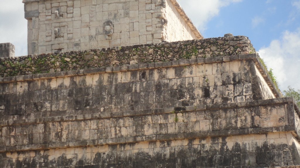 Eastern Caribbean Chichen Itza Carnival Breeze