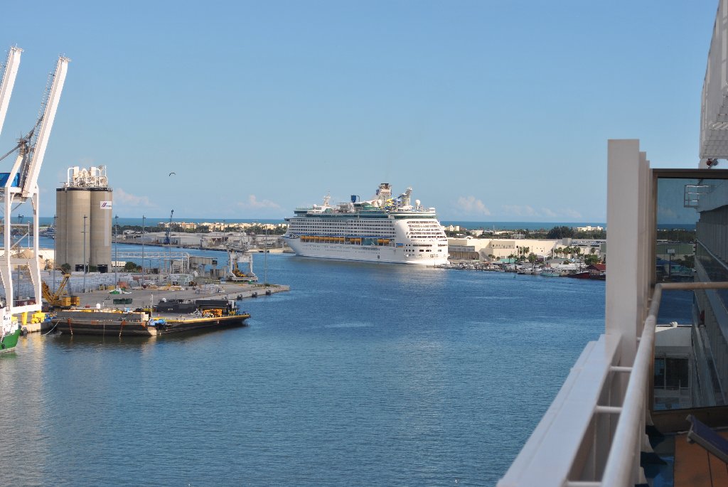 Eastern Caribbean Chichen Itza Carnival Breeze