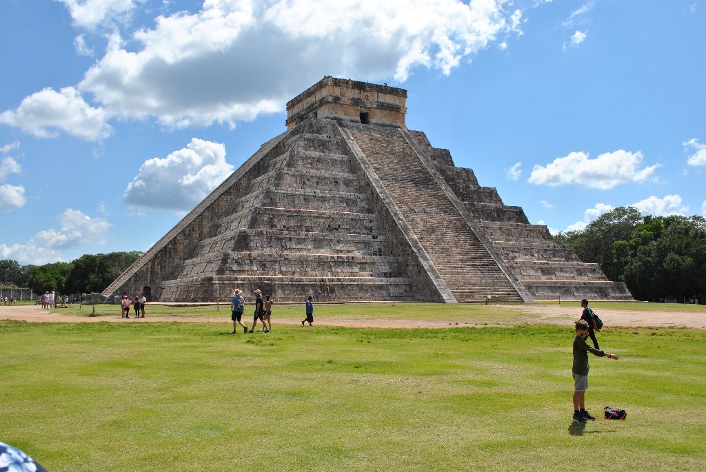 Eastern Caribbean Chichen Itza Carnival Breeze