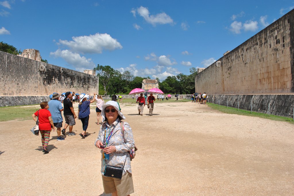 Eastern Caribbean Chichen Itza Carnival Breeze