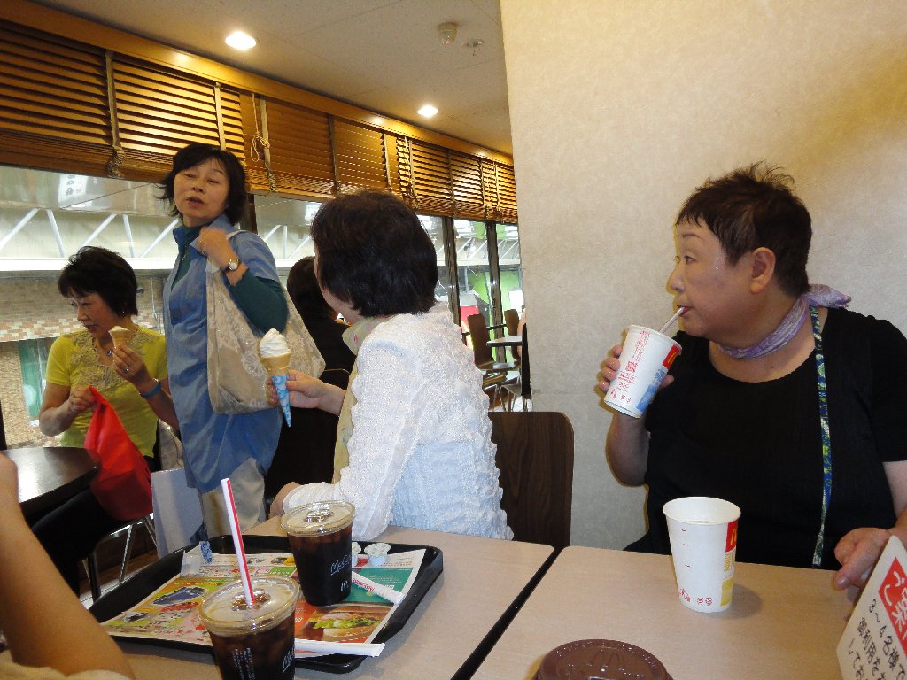 Etsuko's Snapshots of Japan 2012