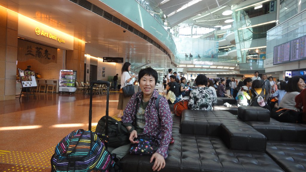 Etsuko goes to Japan again